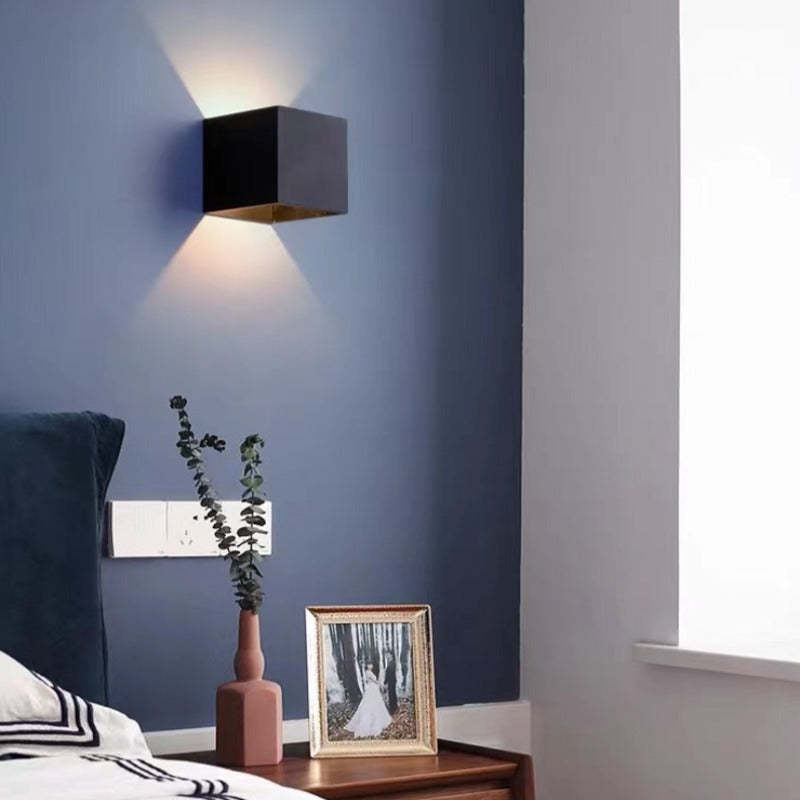 Zinco Quadro – Applique da Esterno Quadrata Regolabile con LED – Zincooccasions