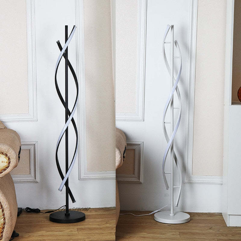 Zinco Mira Linea – lampada lineare acrilico accesa in soggiorno