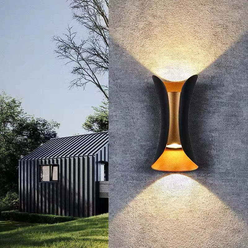 Zinco Curva – Applique da Esterno LED Curva per Corridoio e Facciata – Zincooccasions