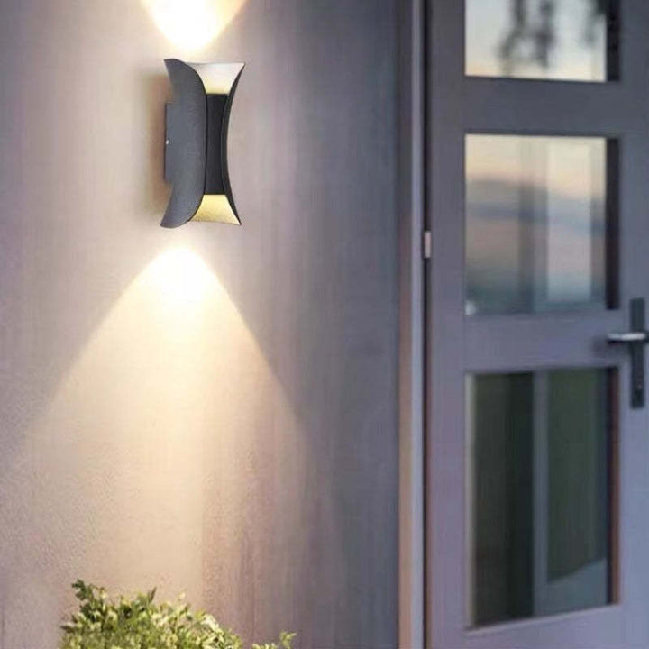 Zinco Curva – Applique da Esterno LED Curva per Corridoio e Facciata – Zincooccasions