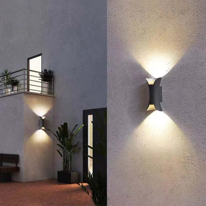 Zinco Curva – Applique da Esterno LED Curva per Corridoio e Facciata – Zincooccasions