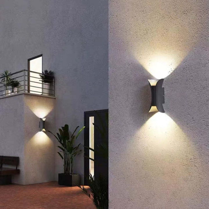 Zinco Curva – Applique da Esterno LED Curva per Corridoio e Facciata – Zincooccasions